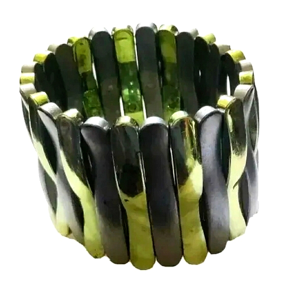 NEW! Lot of 2 Fashion Bracelets. Tree Bark Design. Charcoal & Metallic Lime. - Picture 6 of 11